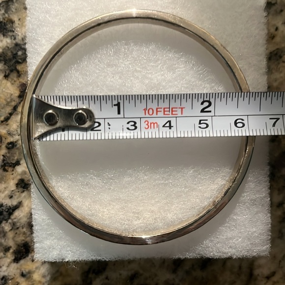 Tiffany &Co.sterling Silver Notes Script Bangle - Picture 8 of 9